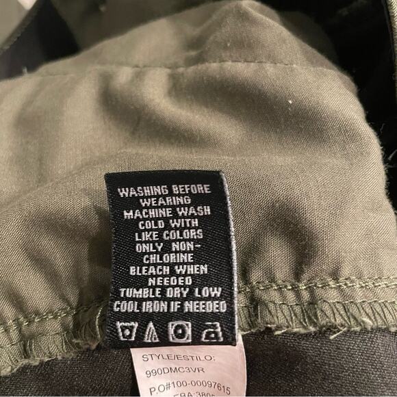 Violets & Roses Olive Green Mid Rise Ankle Pants size 8 - Picture 13 of 14